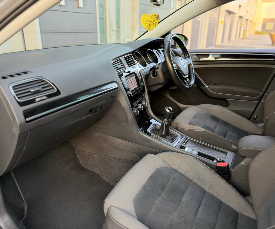 Volkswagen Golf 2.0 Tdi Bluemotion Tech Gt Black #20
