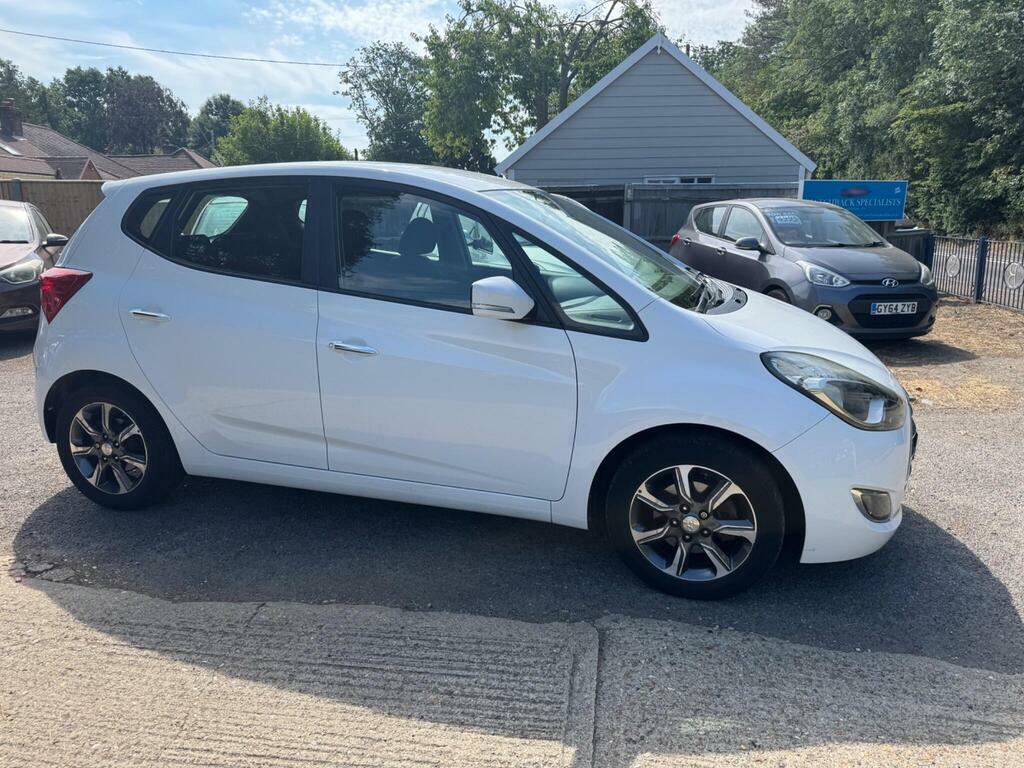 Hyundai Ix20 1.4 Blue Drive Se Euro 6 S S White #2