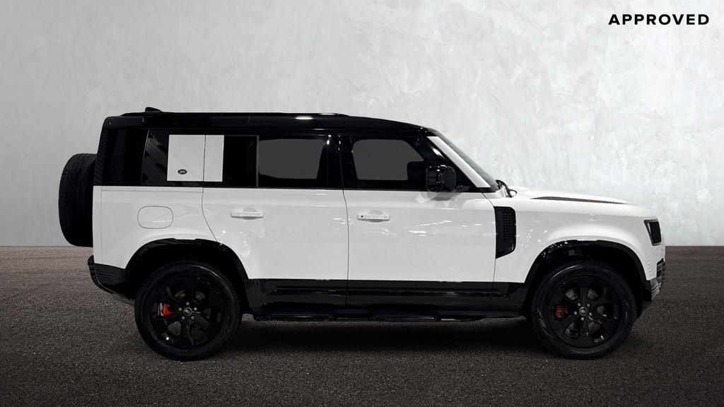 Land Rover Defender 110 D250 X-dynamic S Fuji White CV72KXE White #5
