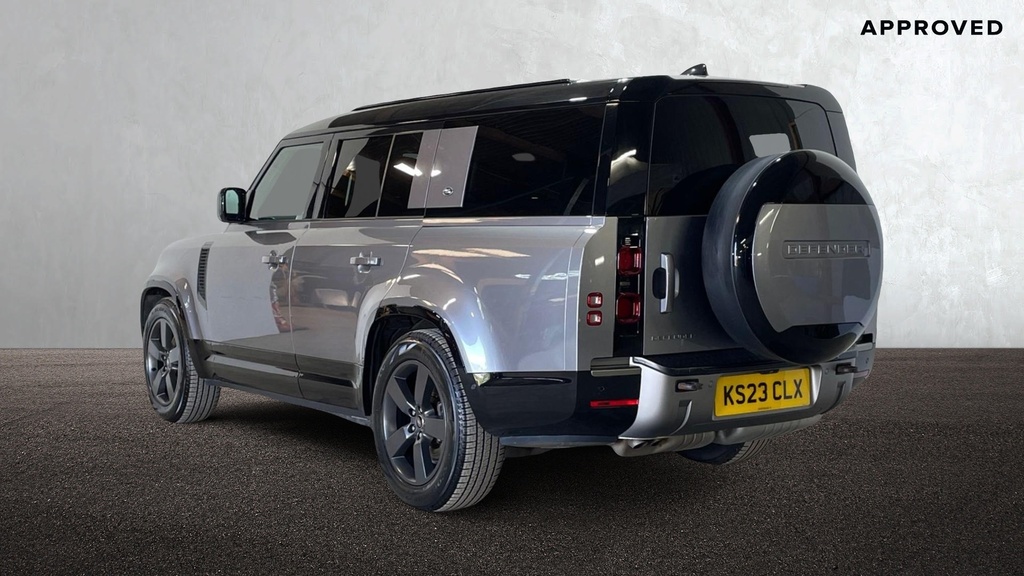 Land Rover Defender 130 D300 X-dynamic Se Eiger Grey Grey #2
