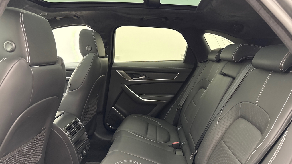 Jaguar F-Pace P400e R-dynamic Hse Black 90Th Anniversary Edition Black #4