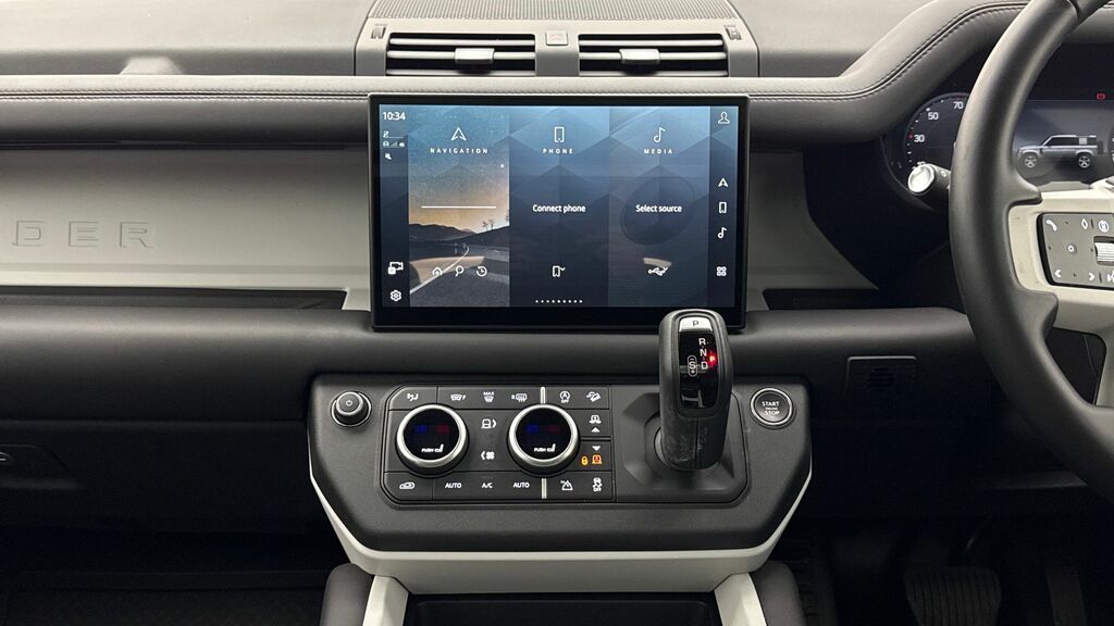 Land Rover Defender 110 4.4 P635 Octa 110 2025 Grey #14