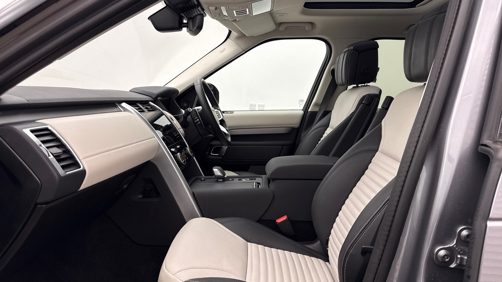 Land Rover Discovery D350 Dynamic Hse Eiger Grey Grey #3