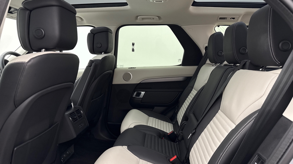 Land Rover Discovery D350 Dynamic Hse Eiger Grey Grey #4