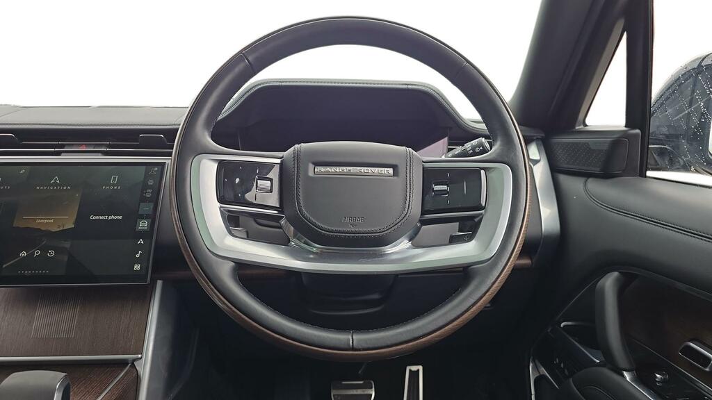 Land Rover Range Rover 4.4 P530 Black #13