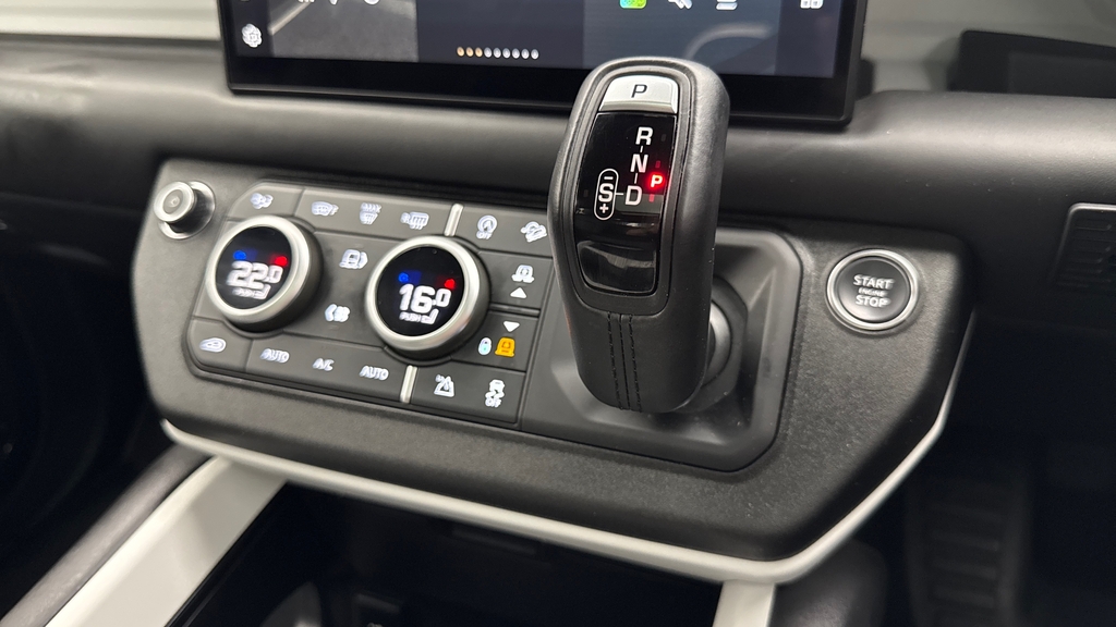 Land Rover Defender 110 D250 Mhev Xs Edition Black #13