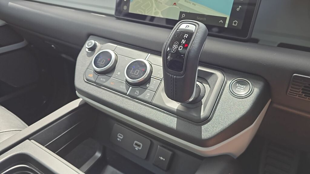 Land Rover Defender 110 5.0 P525 V8 110 2024 Grey #13