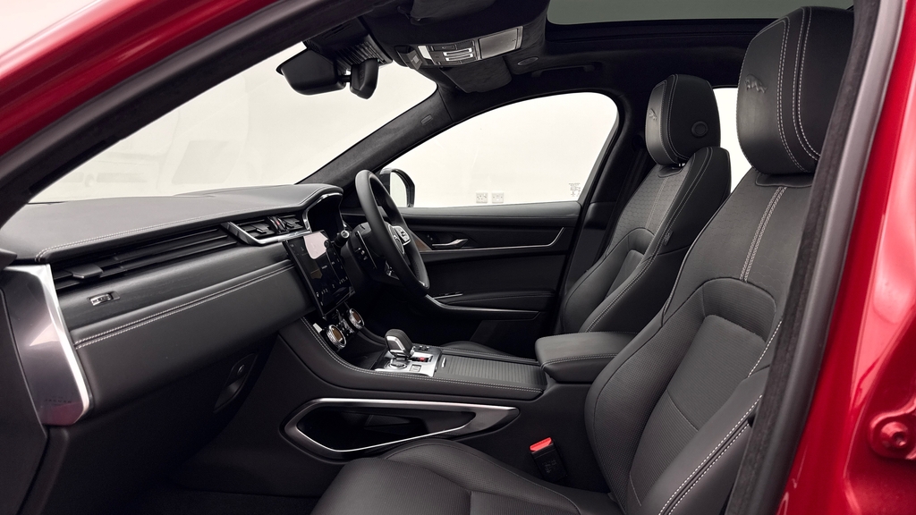 Jaguar F-Pace P400e R-dynamic Hse Black Firenze Red Red #3