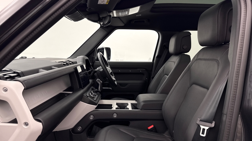 Land Rover Defender 110 P300e X-dynamic Hse Carpathian Grey Grey #3