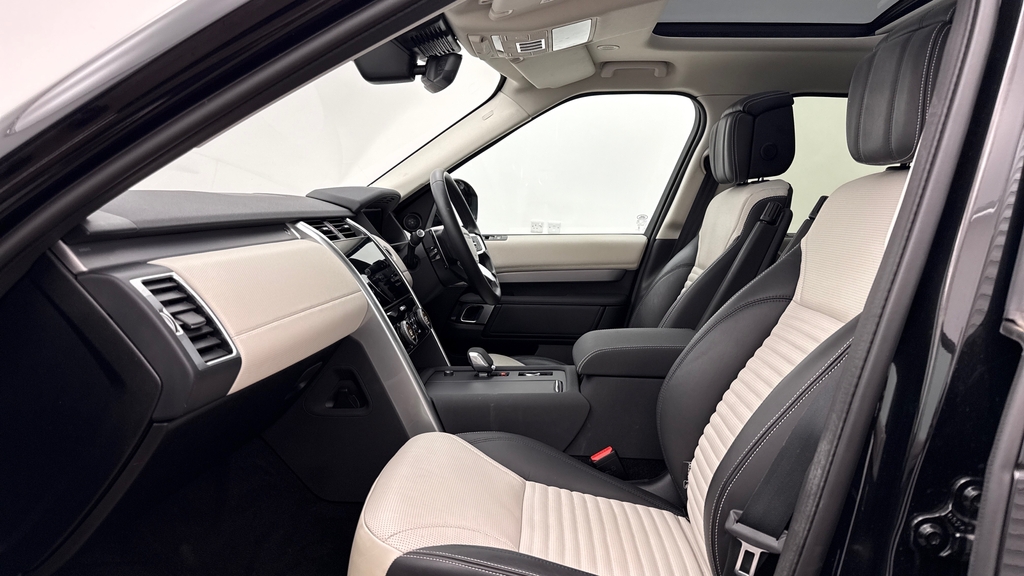 Land Rover Discovery D350 Dynamic Hse Santorini Black Black #3
