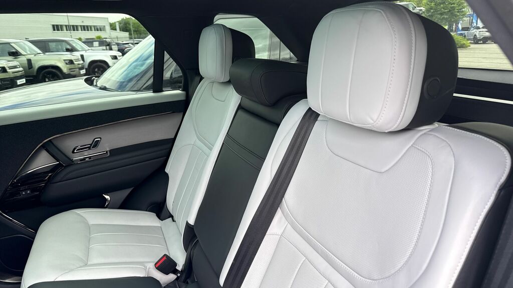 Land Rover Range Rover Sport Sv Grey #28