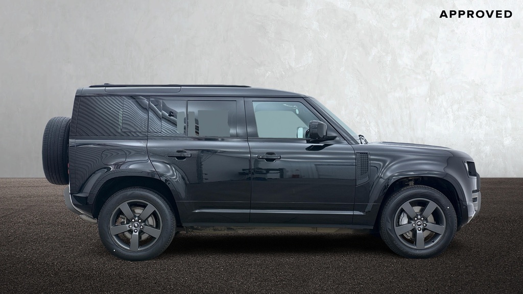 Land Rover Defender 110 D350 X-dynamic Hse Santorini Black Black #5