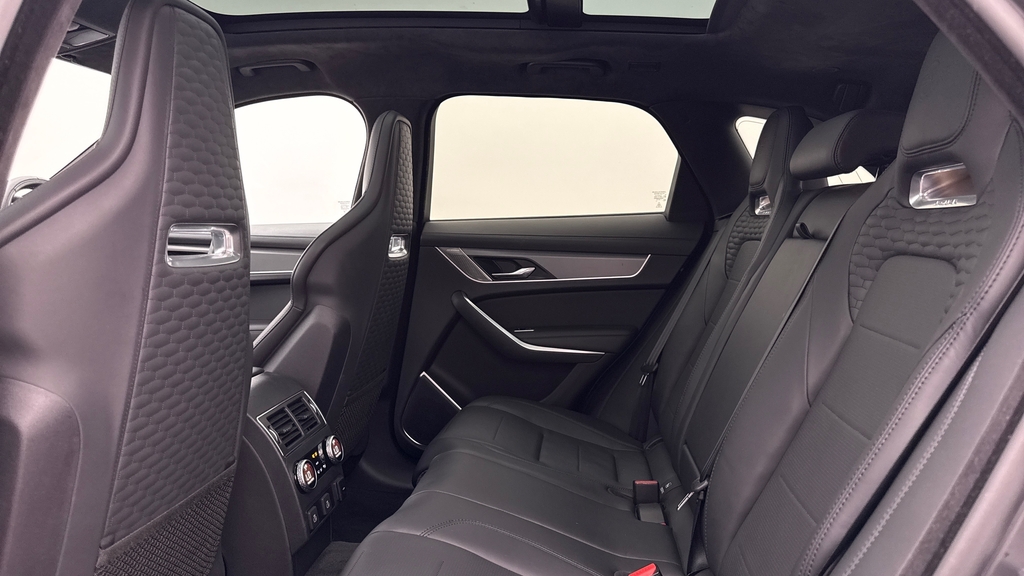 Jaguar F-Pace P575 Svr 575 Edition Ultra Blue Blue #4