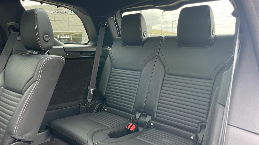 Land Rover Discovery 1.5 P300e Urban Edition 5 Seat 2023 Grey #32