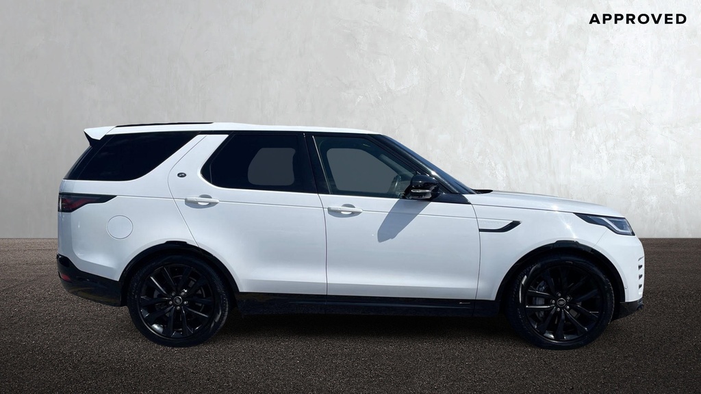 Land Rover Discovery D300 R-dynamic Se Fuji White White #5