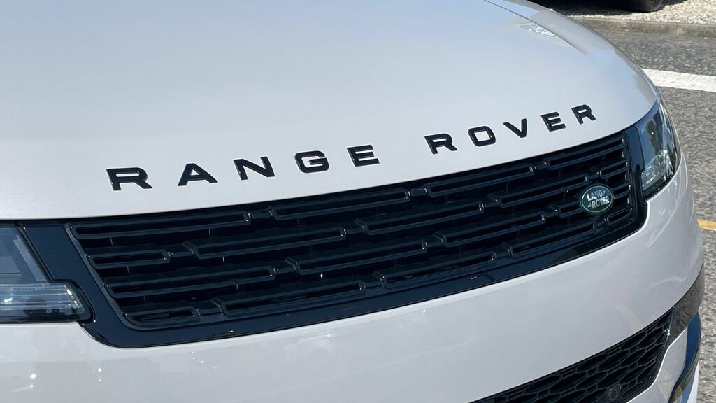 Land Rover Range Rover Sport 4.4 P635 V8 Sv Carbon 2026 #30