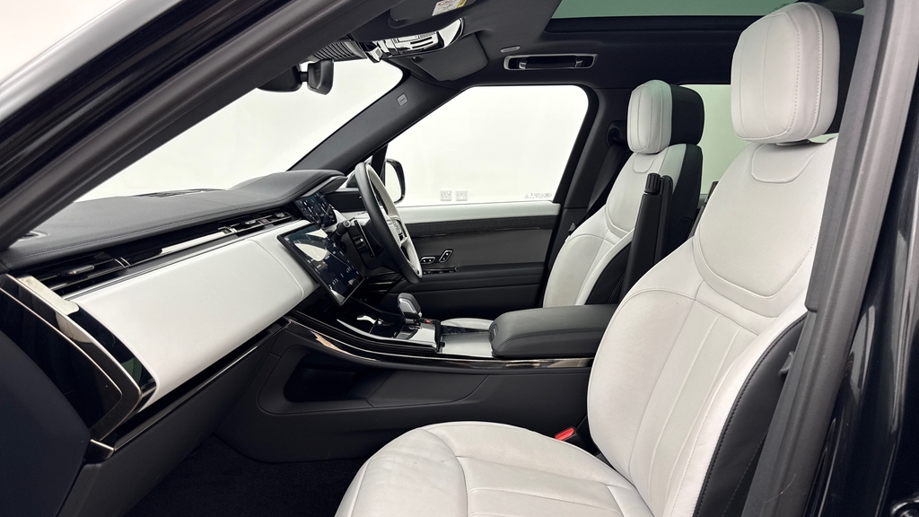 Land Rover Range Rover Sport D300 Dynamic Se Santorini Black Black #3