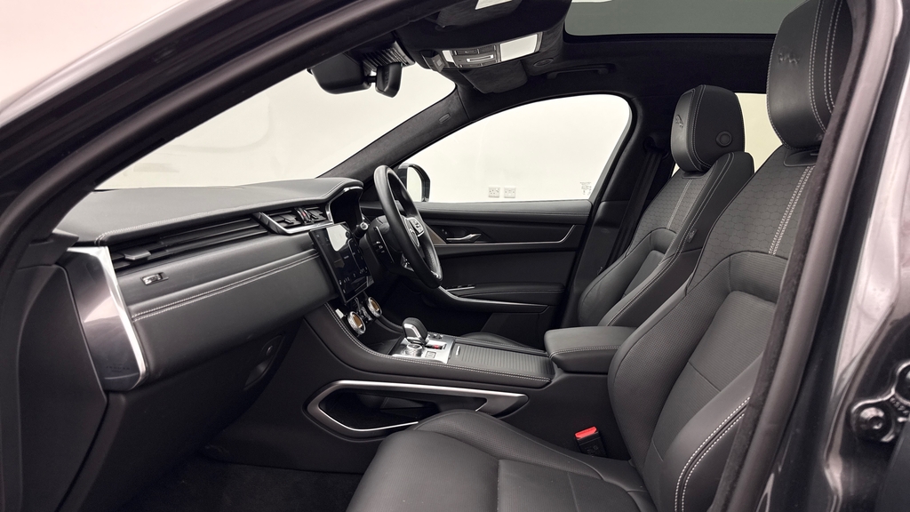 Jaguar F-Pace D200 R-dynamic Hse Black 90Th Anniversary Edition Grey #3