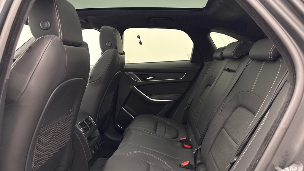 Jaguar F-Pace D200 R-dynamic Hse Black 90Th Anniversary Edition Grey #4