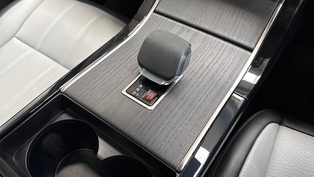 Land Rover Range Rover Evoque 2.0 D200 Dynamic Hse White #13