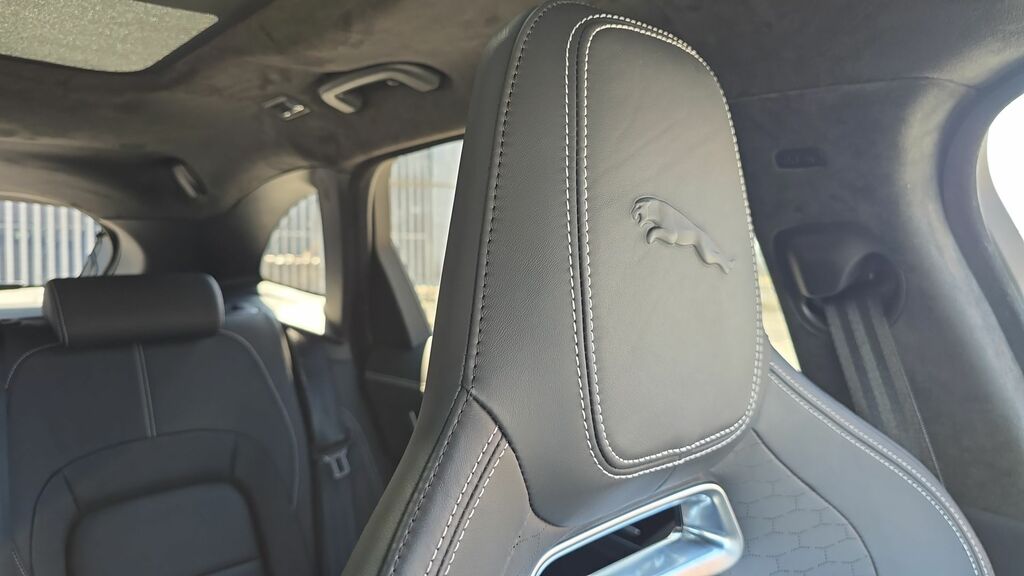 Jaguar F-Pace R-dynamic Hse Black Black #45