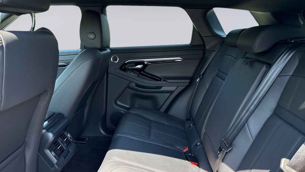 Land Rover Range Rover Evoque P300e Evoque Edition Santorini Black Black #4