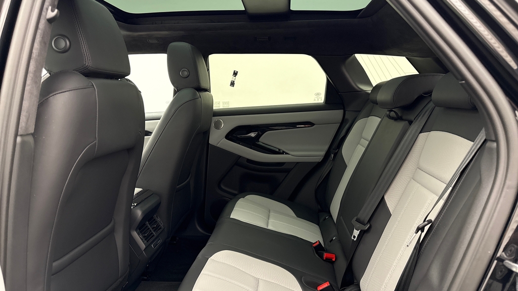 Land Rover Range Rover Evoque D200 Santorini Black Black #4