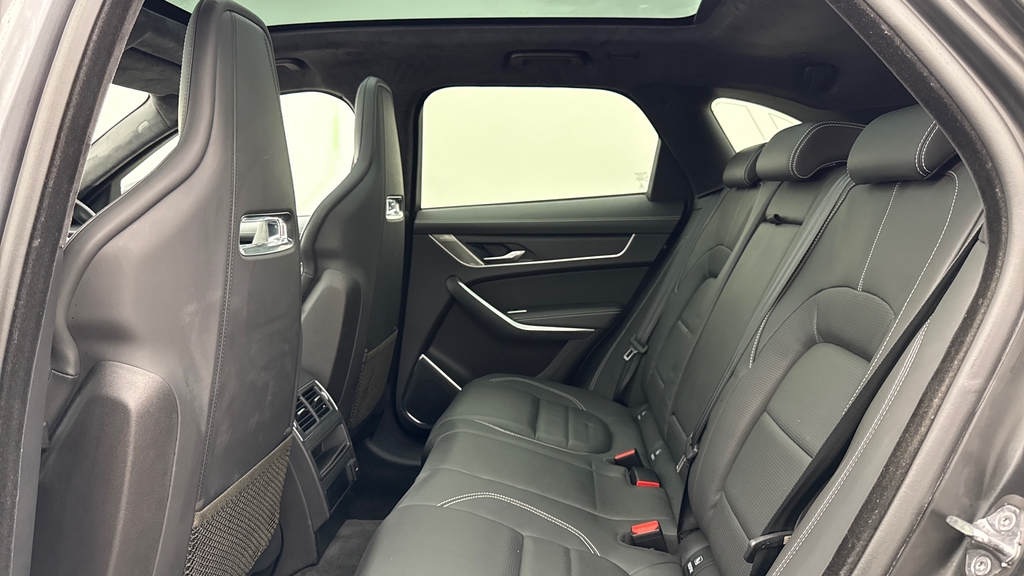 Jaguar F-Pace D200 R-dynamic Hse Black Eiger Grey Grey #4