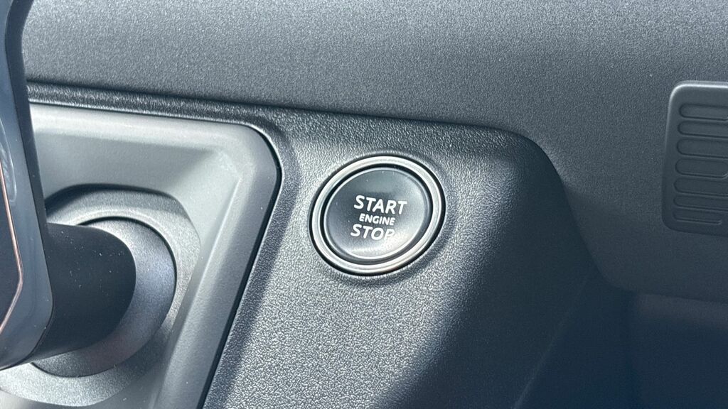 Land Rover Defender 110 D300 X-dynamic Se Eiger Grey Grey #38