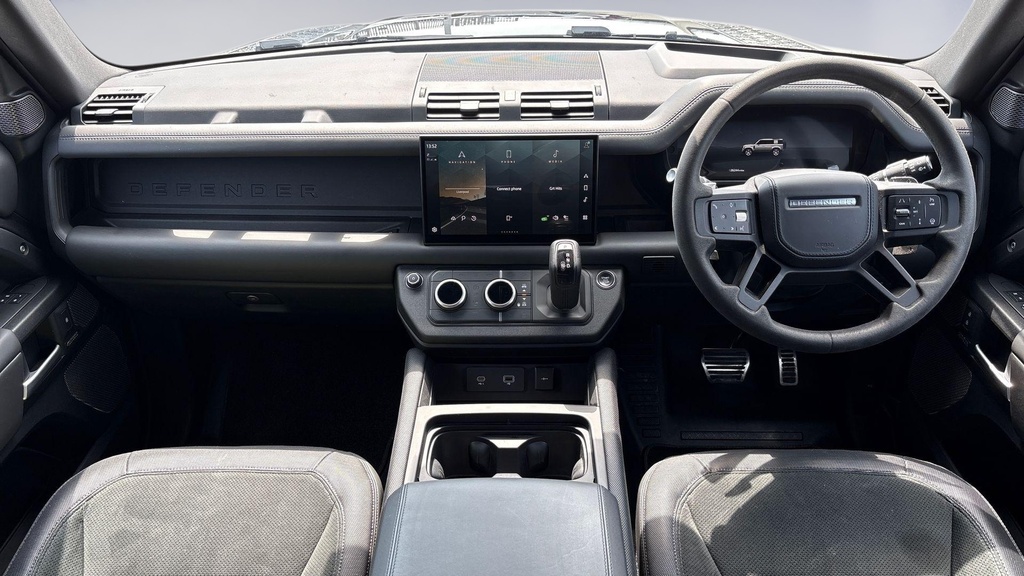 Land Rover Defender 110 X-dynamic Se Black #9