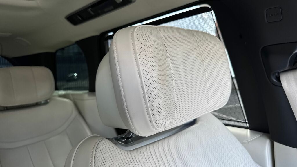 Land Rover Range Rover Autobiography Red #49