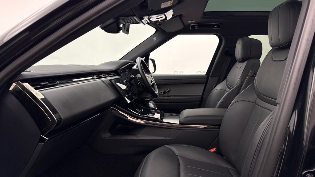 Land Rover Range Rover Sport P460e Dynamic Se Santorini Black Black #3