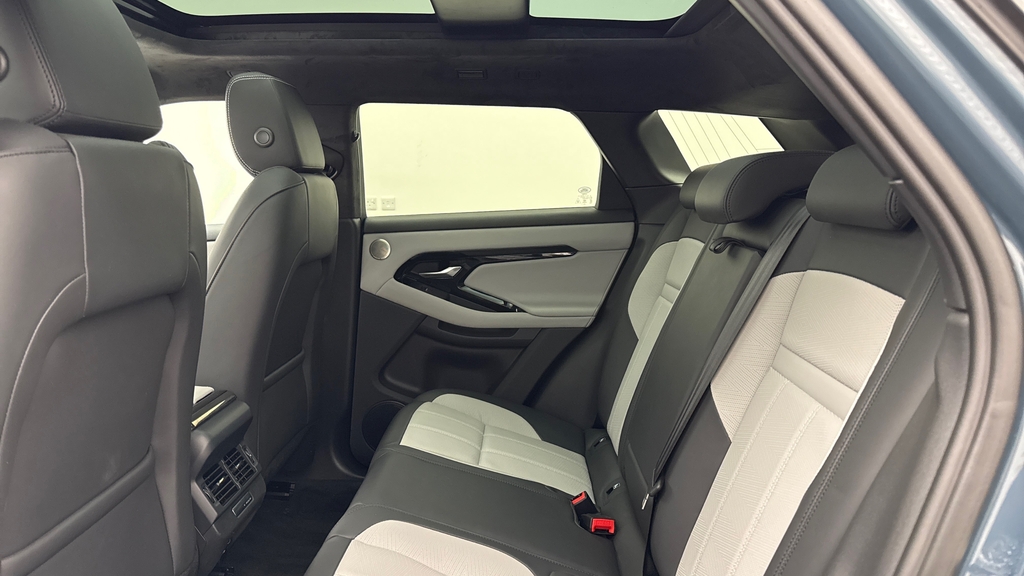 Land Rover Range Rover Evoque P270e Tribeca Blue Blue #4