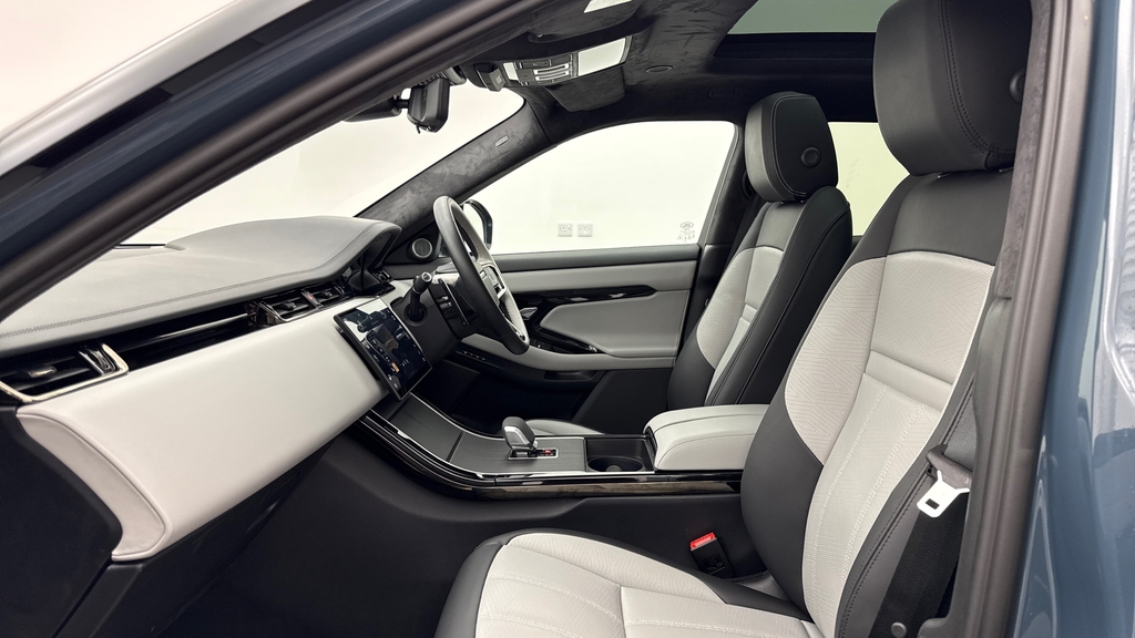 Land Rover Range Rover Evoque P270e Tribeca Blue Blue #3