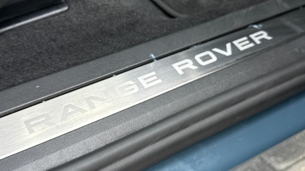 Land Rover Range Rover Evoque 1.5 P270e Edition Black #61