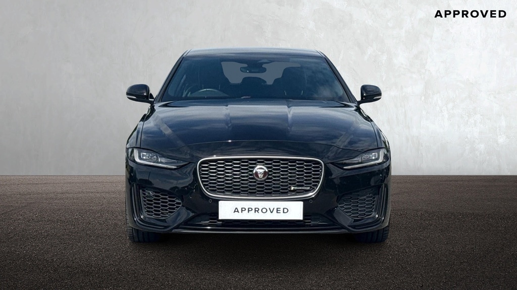 Jaguar XE 2.0 P300 R-dynamic Hse Awd 2022 Black #7