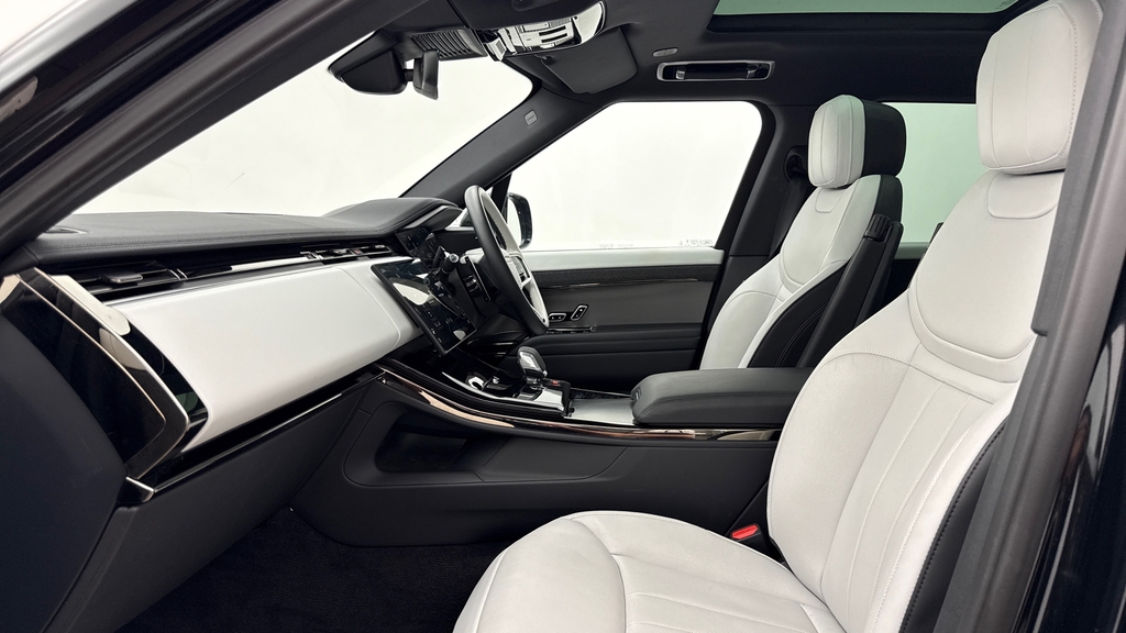 Land Rover Range Rover Sport D300 Dynamic Se Santorini Black Black #3