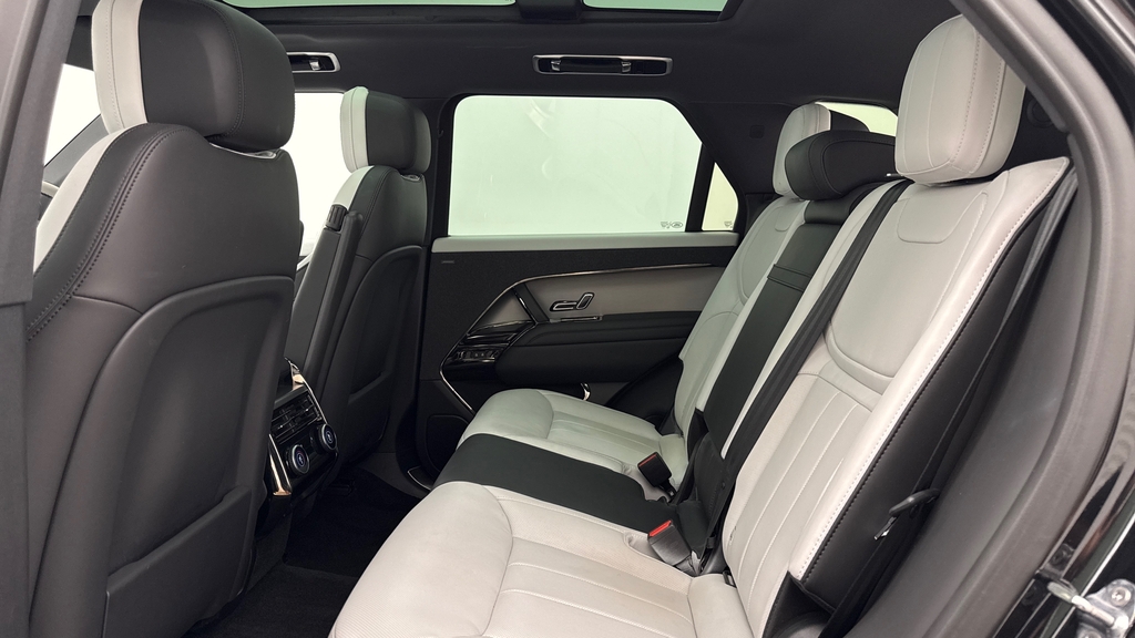 Land Rover Range Rover Sport D300 Dynamic Se Santorini Black Black #4