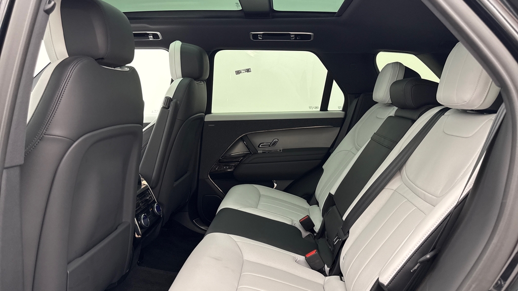 Land Rover Range Rover Sport D300 Dynamic Se Santorini Black KT74TYZ Black #4