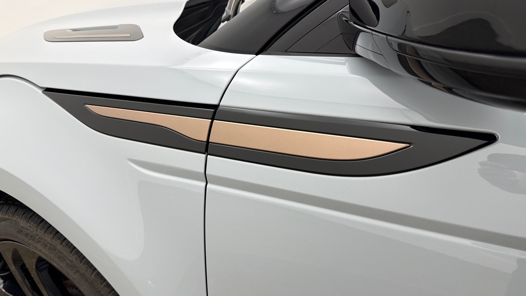 Land Rover Range Rover Evoque 2.0 D200 Revised Black #20