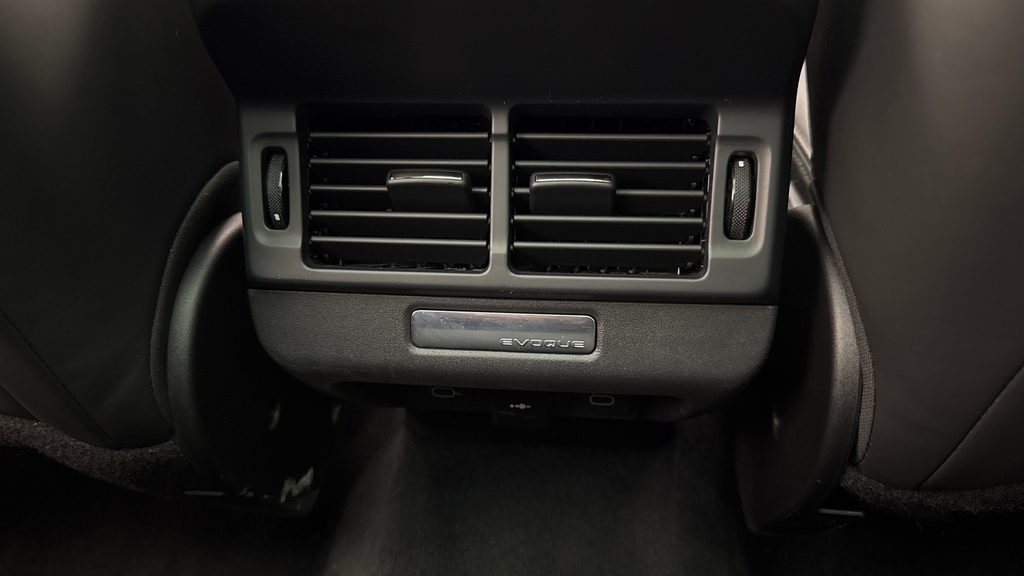 Land Rover Range Rover Evoque 2.0 D200 Revised Black #18