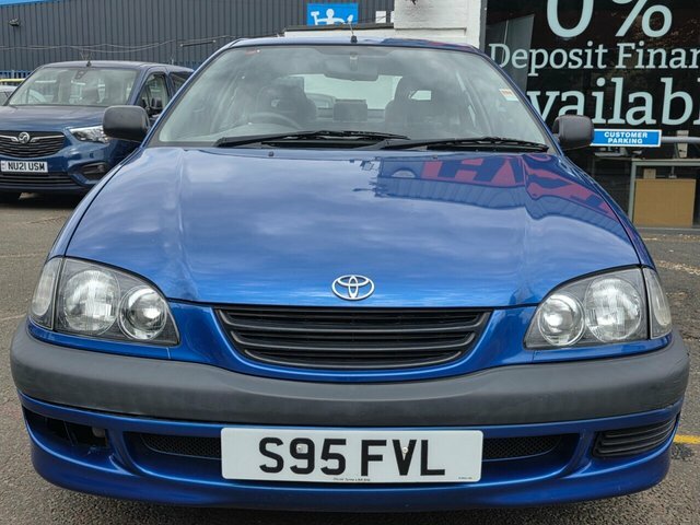 Toyota Avensis Green #3