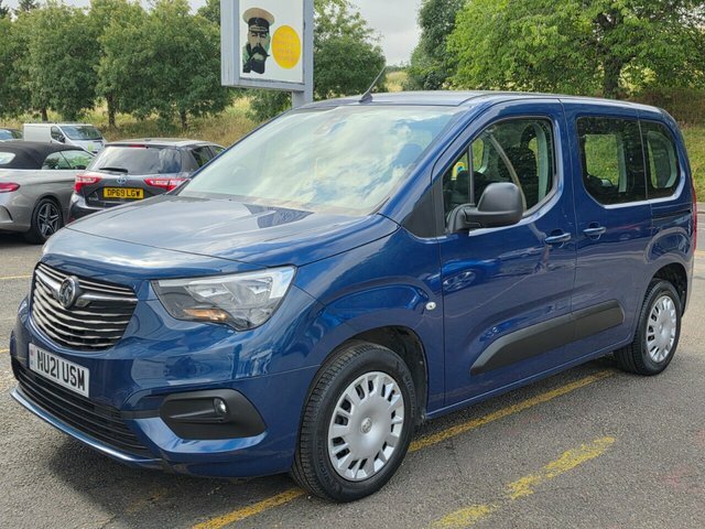 Vauxhall Combo Life Turbo Edition Mpv Blue #3