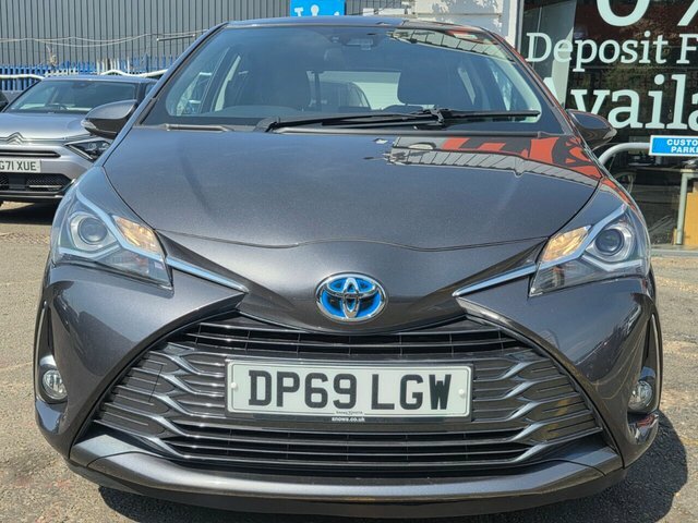 Toyota Yaris Vvt-h Y20 Bi-tone Hatchback DP69LGW Grey #4