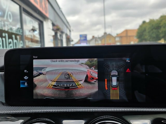 Mercedes-Benz CLA Class Cla200 Amg Line Shooting LR22XEW Black #2