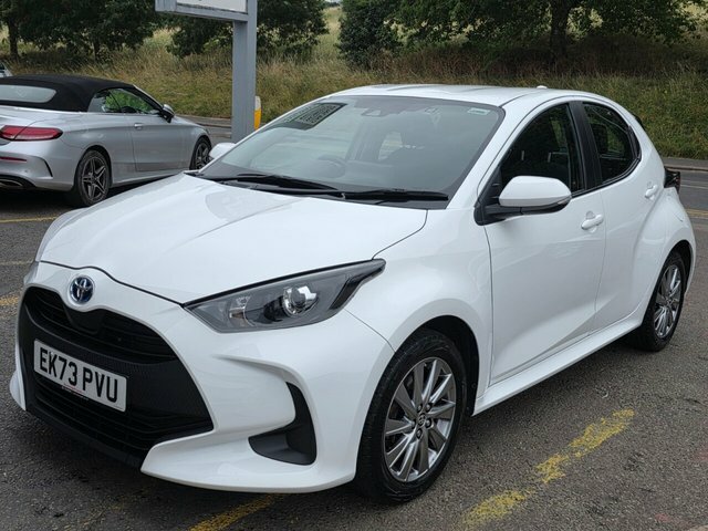 Toyota Yaris Vvt-h Icon Hatchback EK73PVU White #6