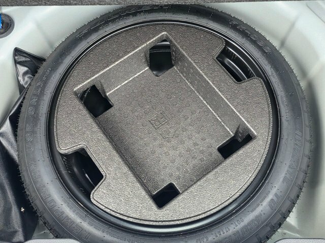 Toyota Yaris Vvt-h Icon Hatchback EK73PVU White #4