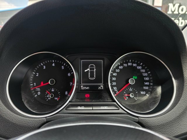 Volkswagen Polo Bluemotion Tech Se Red #29