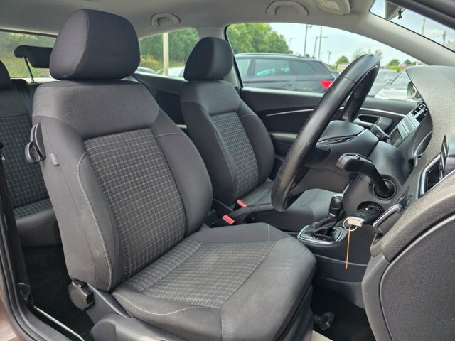 Volkswagen Polo Bluemotion Tech Se Red #14