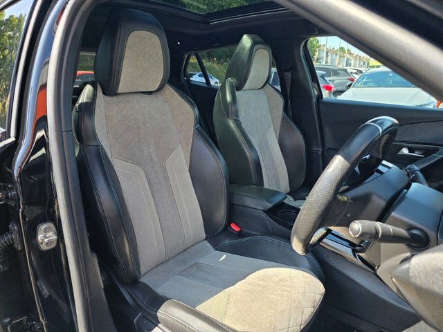 Peugeot e-2008 Gt Premium Blue #15